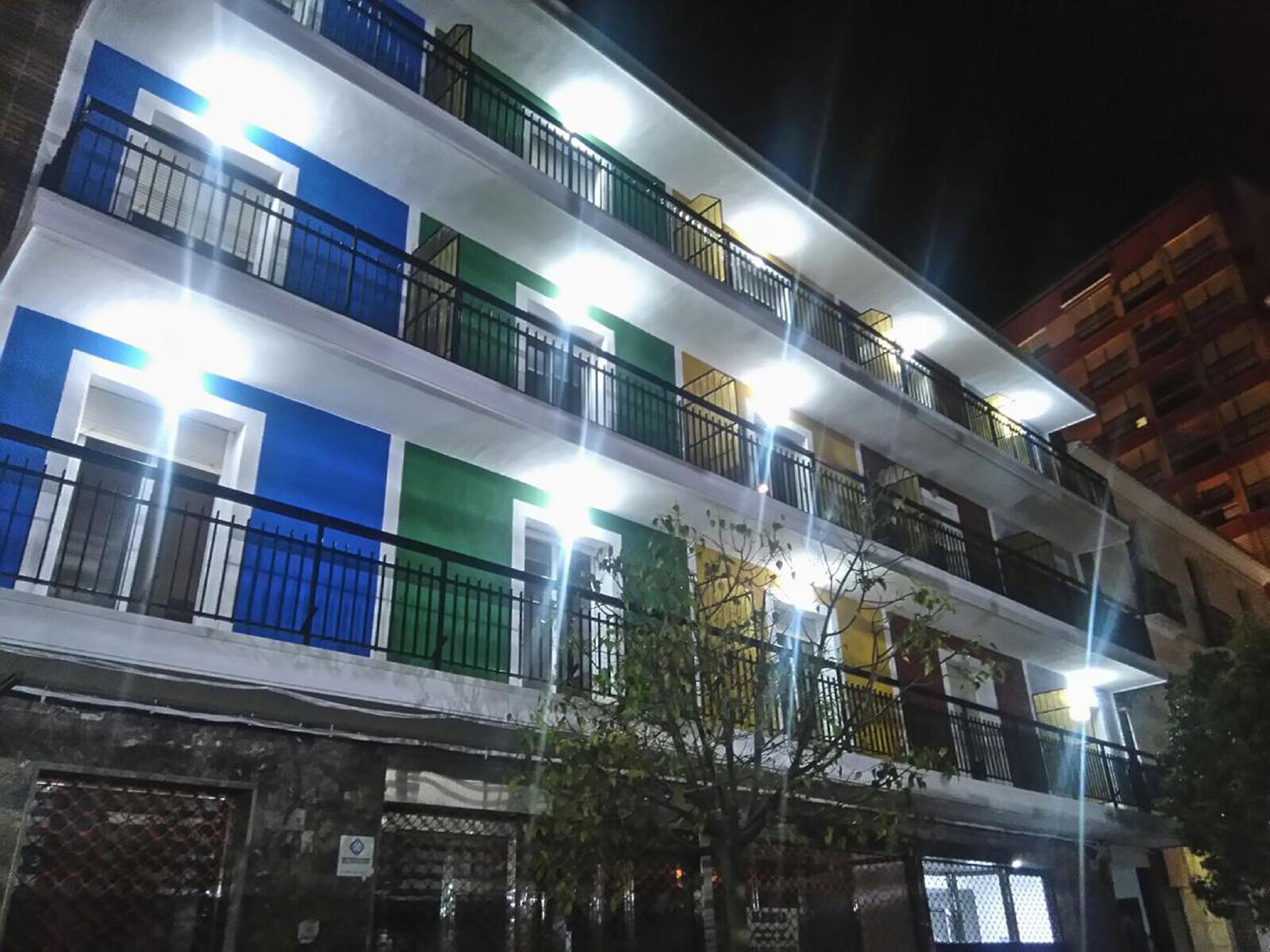 Hostal El Mercat فيياخويوسا المظهر الخارجي الصورة